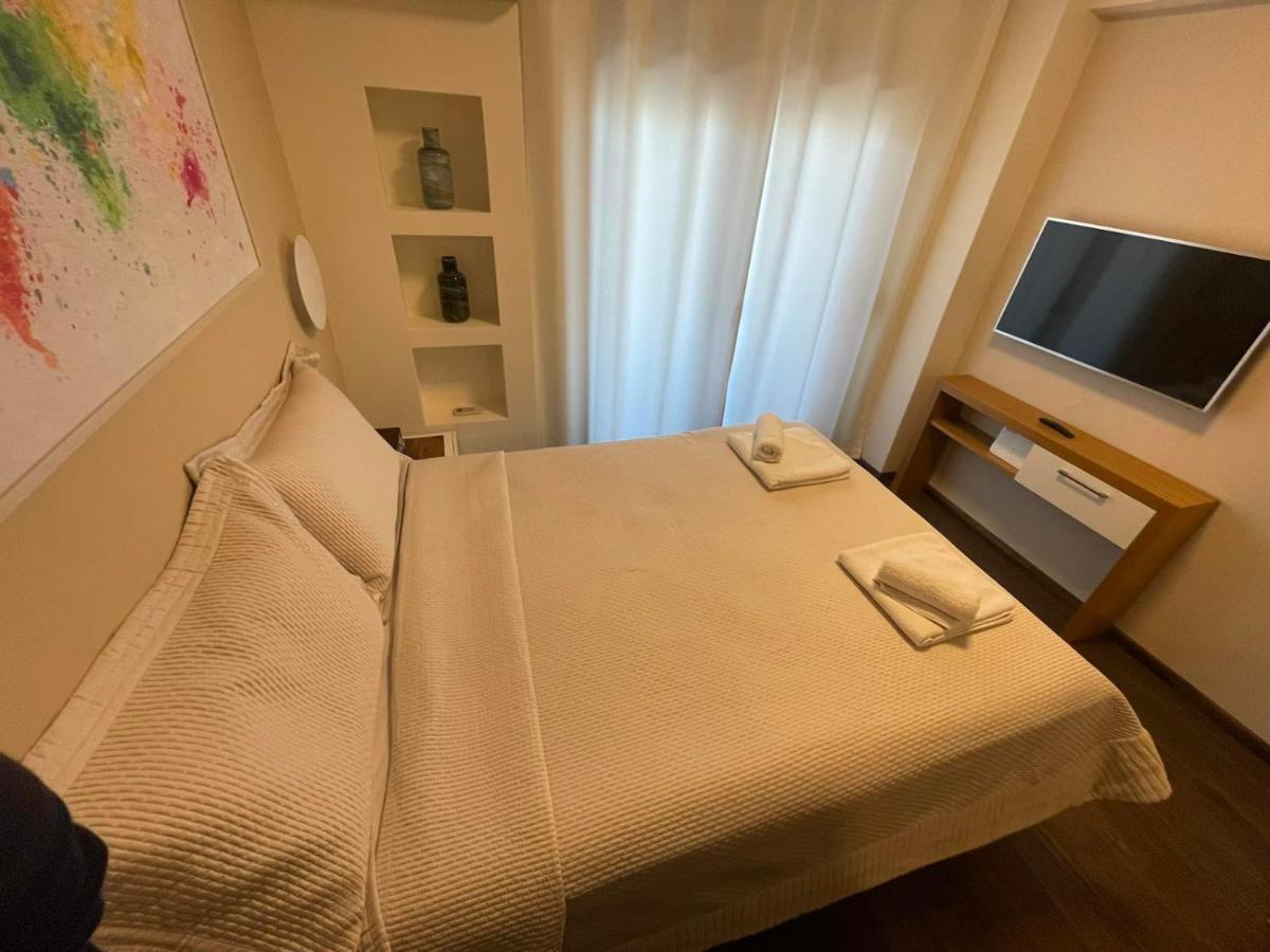Vip Skg Central Apartment Thessaloníki Luaran gambar