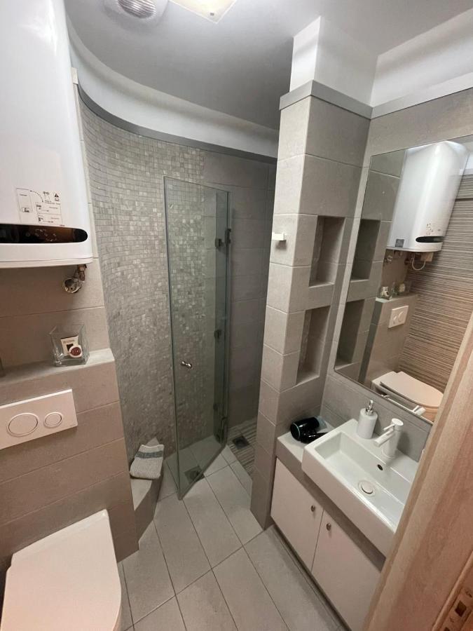 Vip Skg Central Apartment Thessaloníki Luaran gambar
